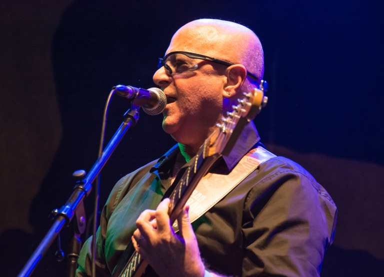 Rick Ferreira reflete 30 anos sem Raul Seixas